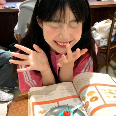 导演之子又出大瓜：晒豪宅名表，品牌方解约，72小时